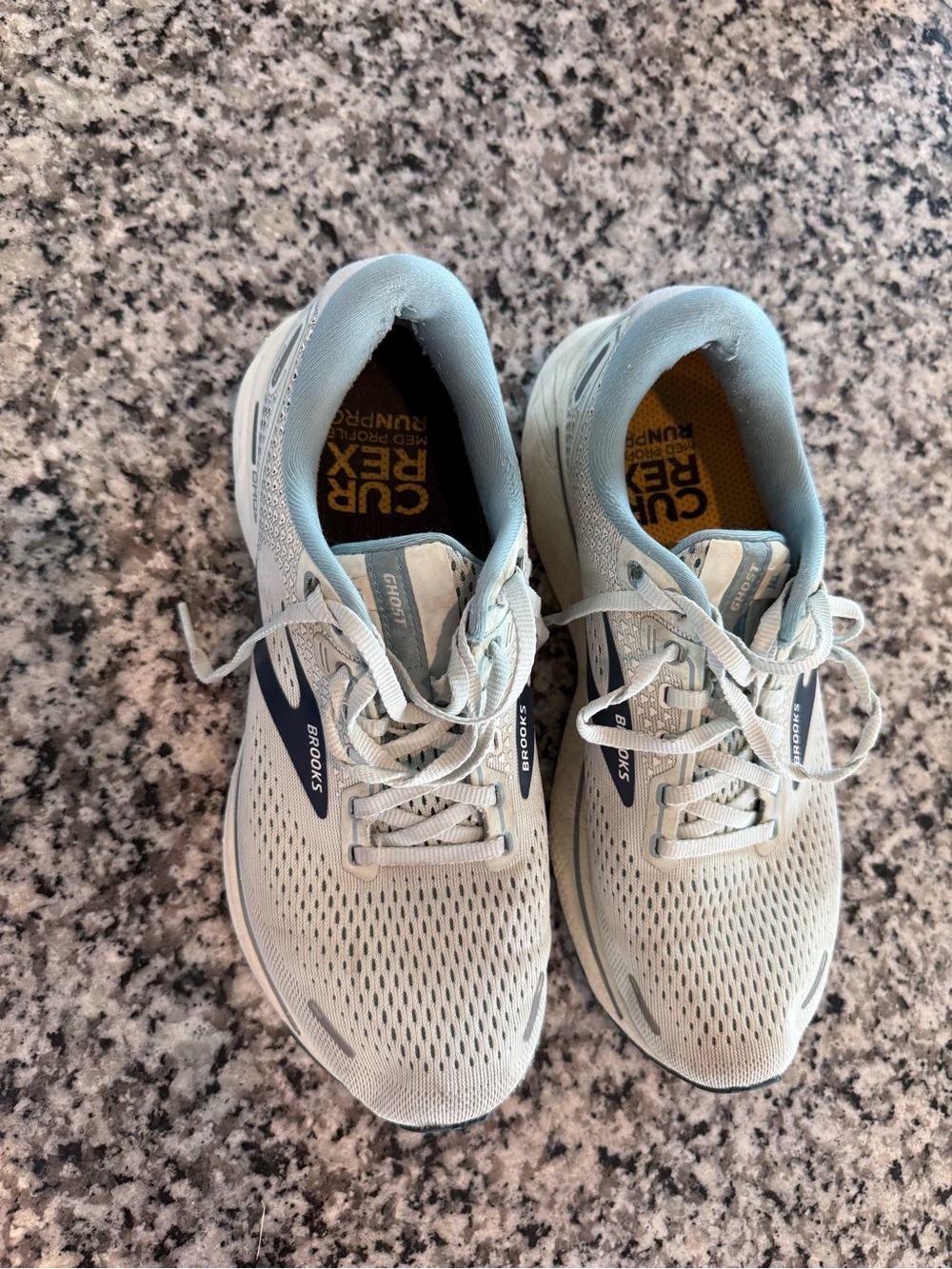 Brooks ghost 14